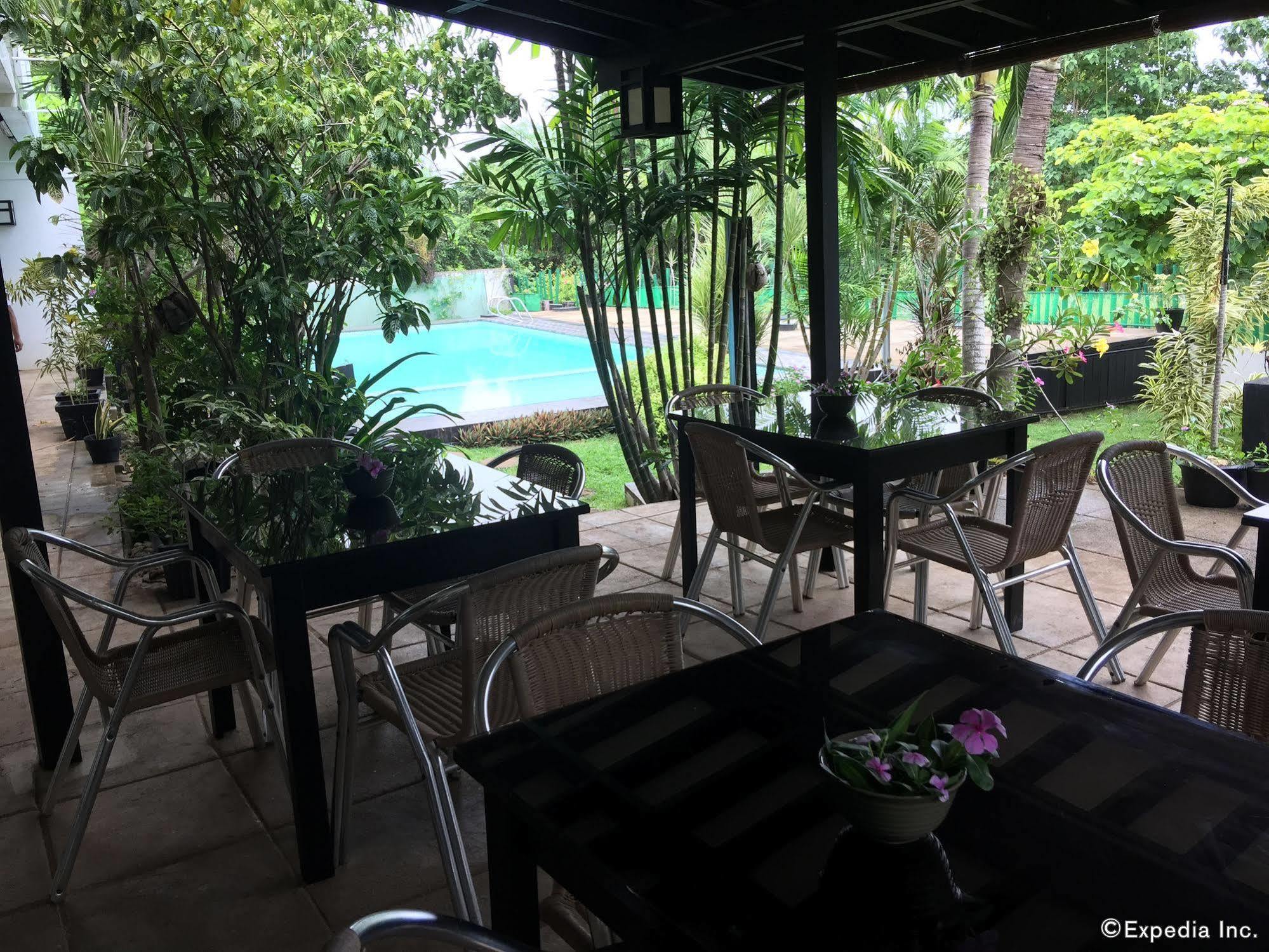La Pernela Resort Biking Luaran gambar
